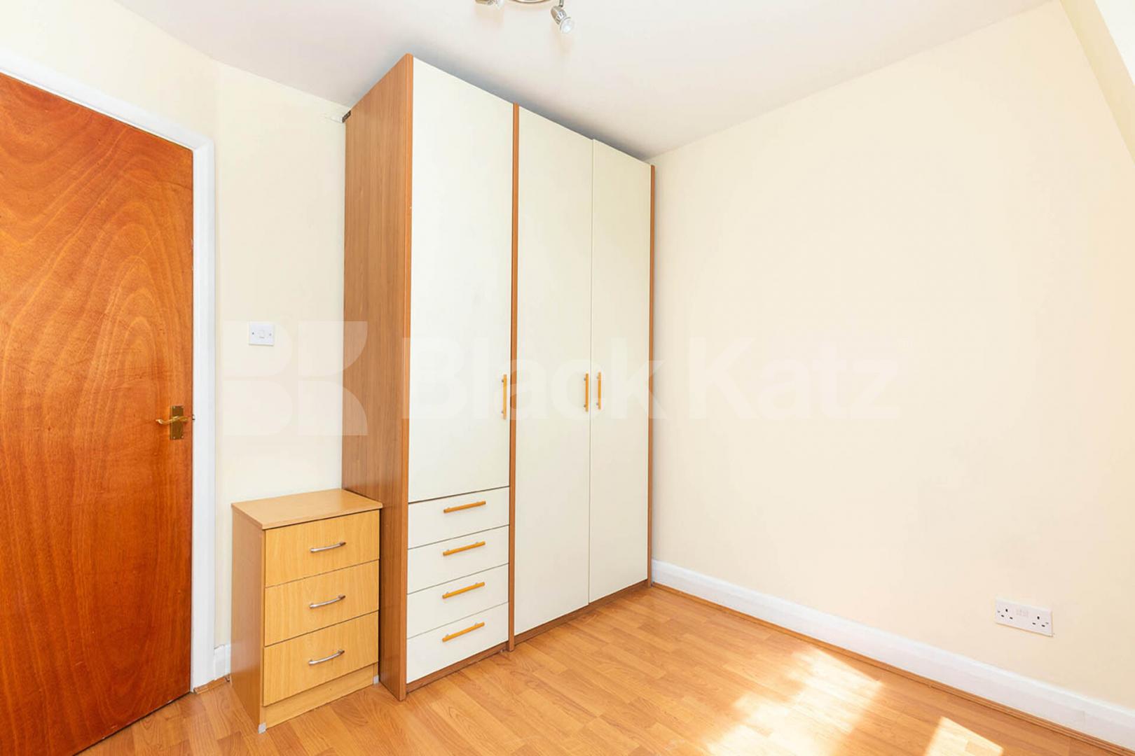 Charming 1-Bedroom Home on Hercules Street Hercules Street , Holloway